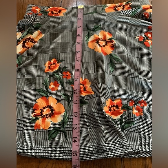 Just‎ Kids CropTop & Skirt Set - Picture 5 of 10